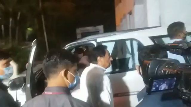 Kamal Nath and Digvijay meeting before voting PCC Office bhopal