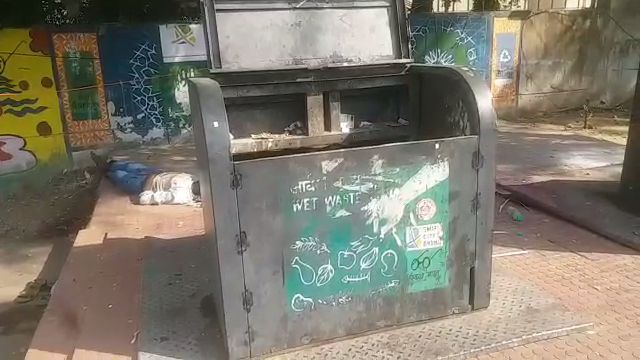 Smart dustbin in Bhopal spoiled due to lack of keepers