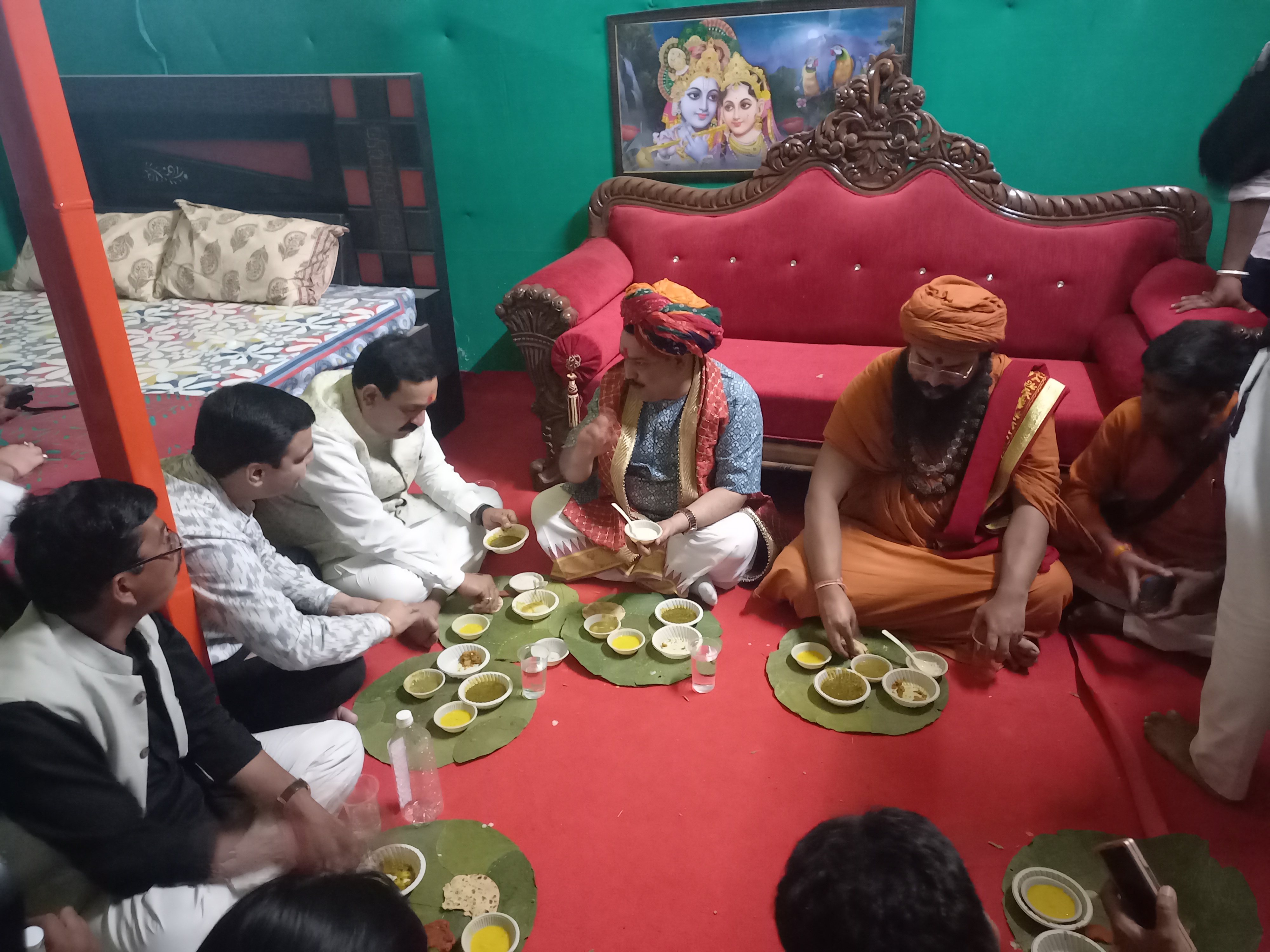 pandokhar dham sarkar ate food with narottam