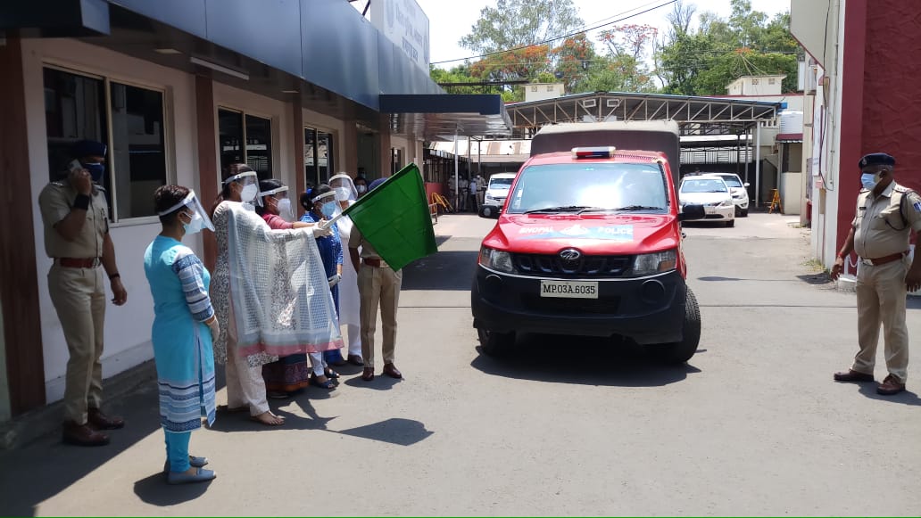 police initiative distributed food packets