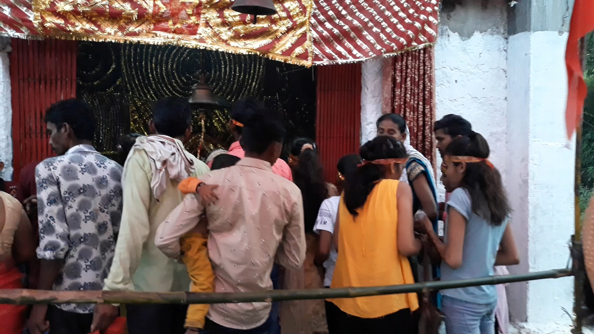 mahamaya devi temple on mandavgarh hill