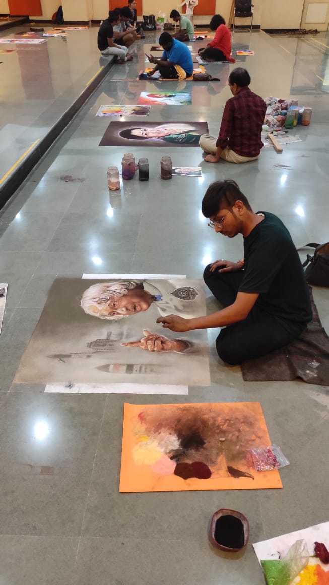 Chhindwara youth made Dr Kalam Rangoli