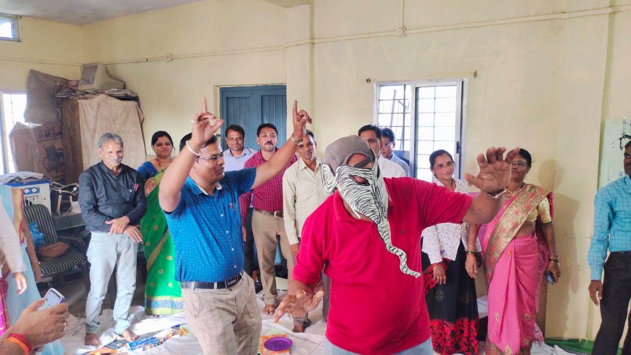 Kids being taught with dance steps