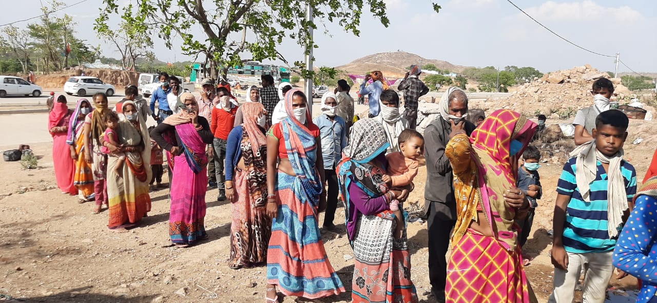 Poor facing lockdown in chhatrpur