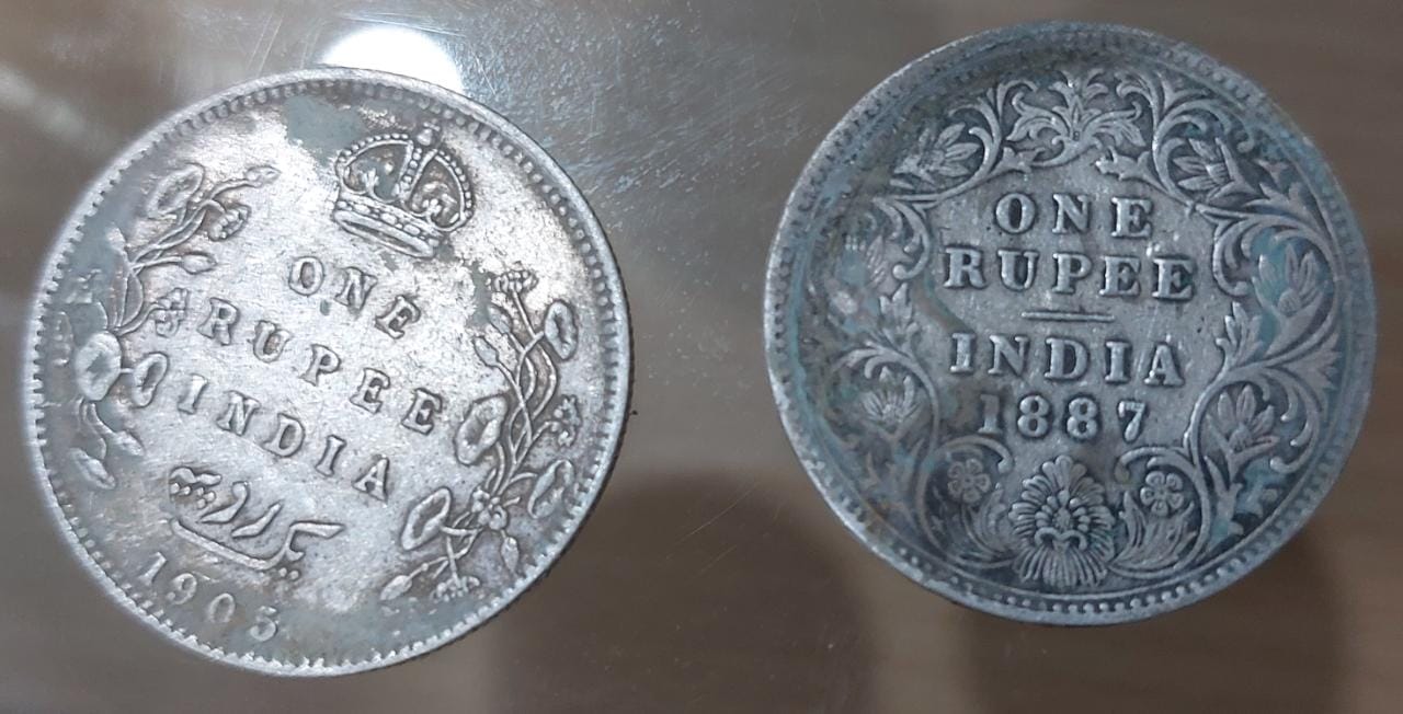 damoh laborer found silver coins of British era