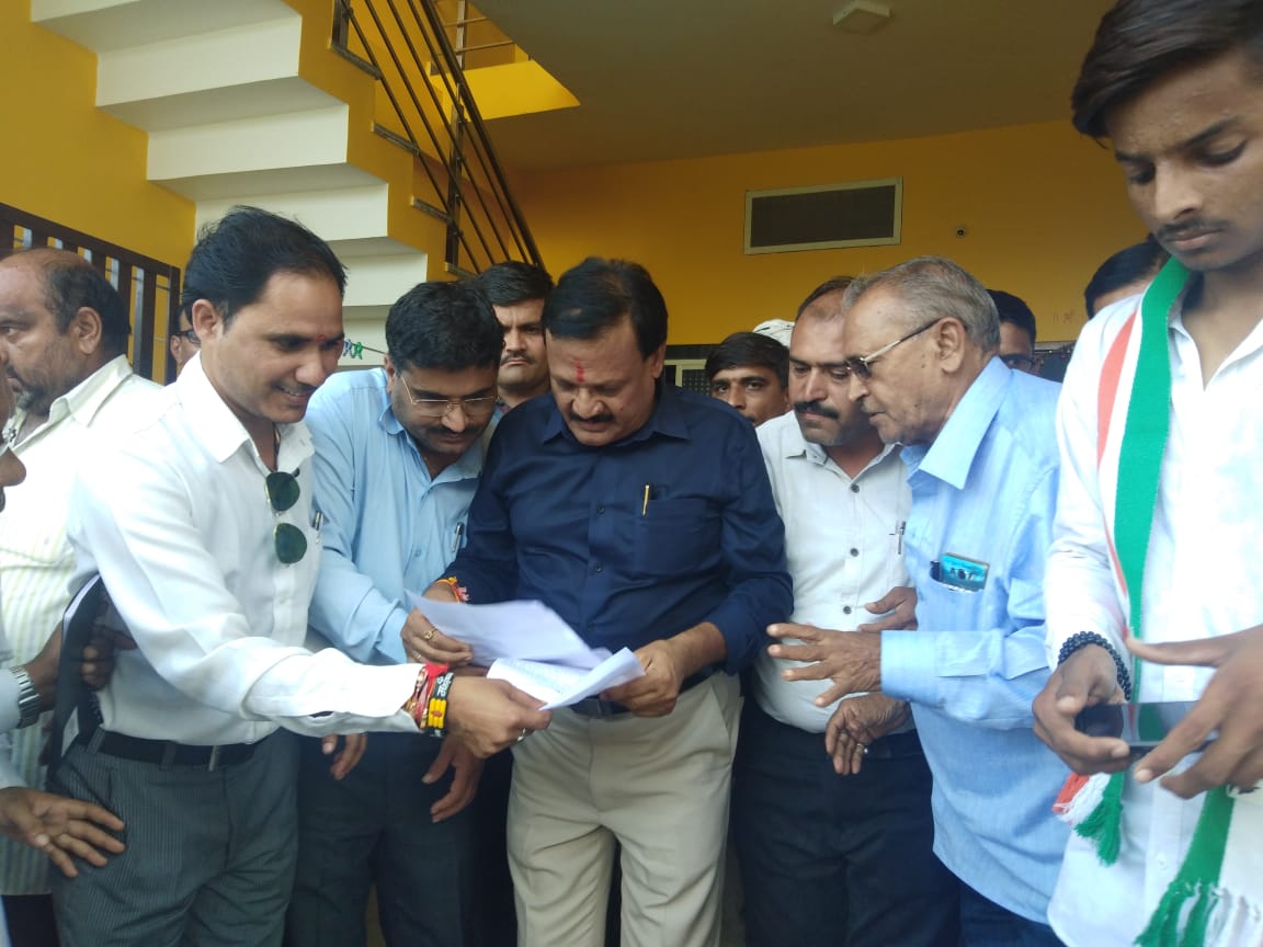 journalists submitted memorandum in dewas to make Kannod district