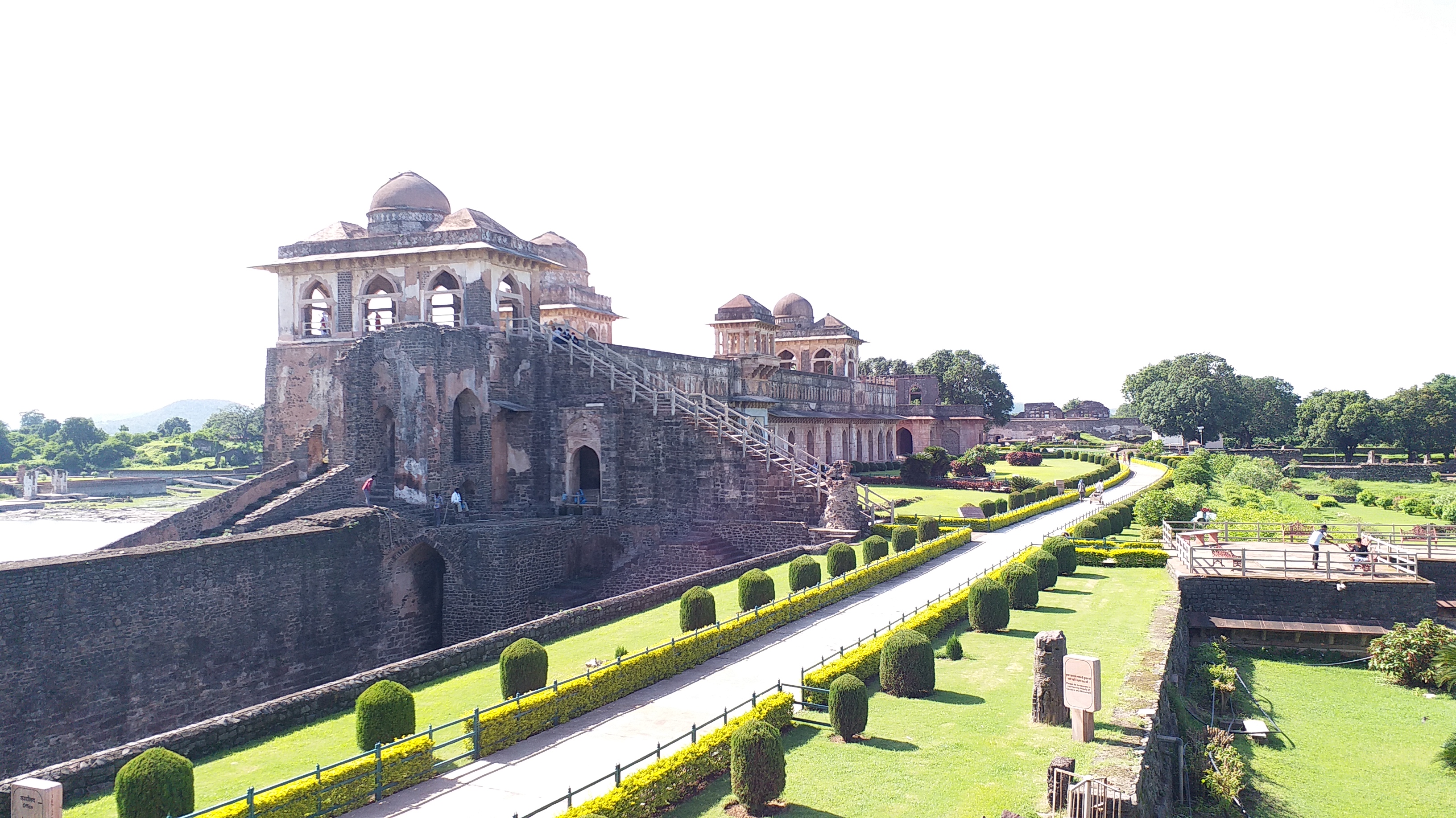 Tourists reaching Mandu after lockdown