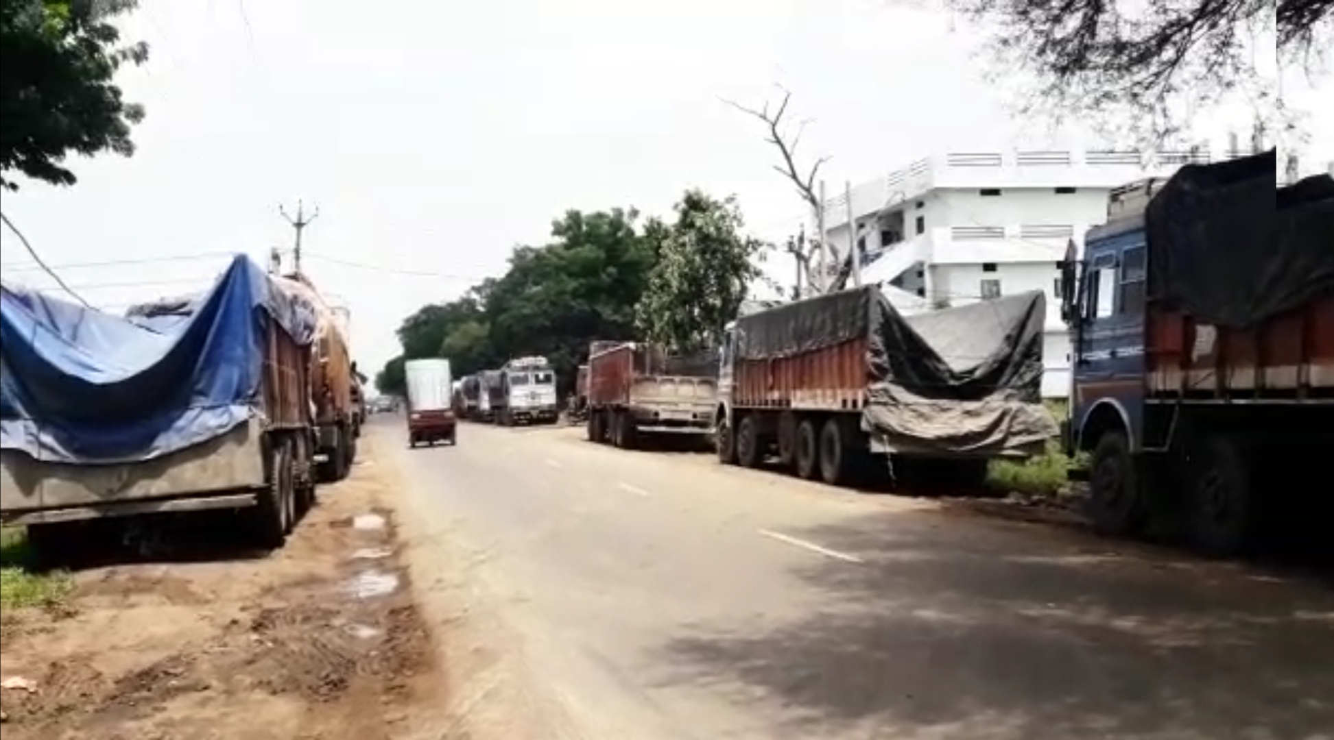 Vehicles parked on Indore Road