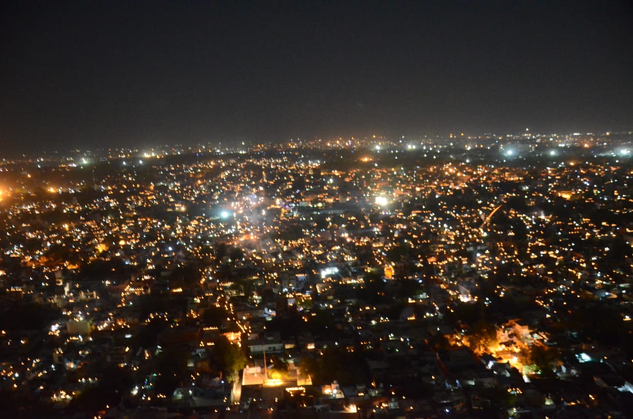 Entire city dipped in light in Gwalior