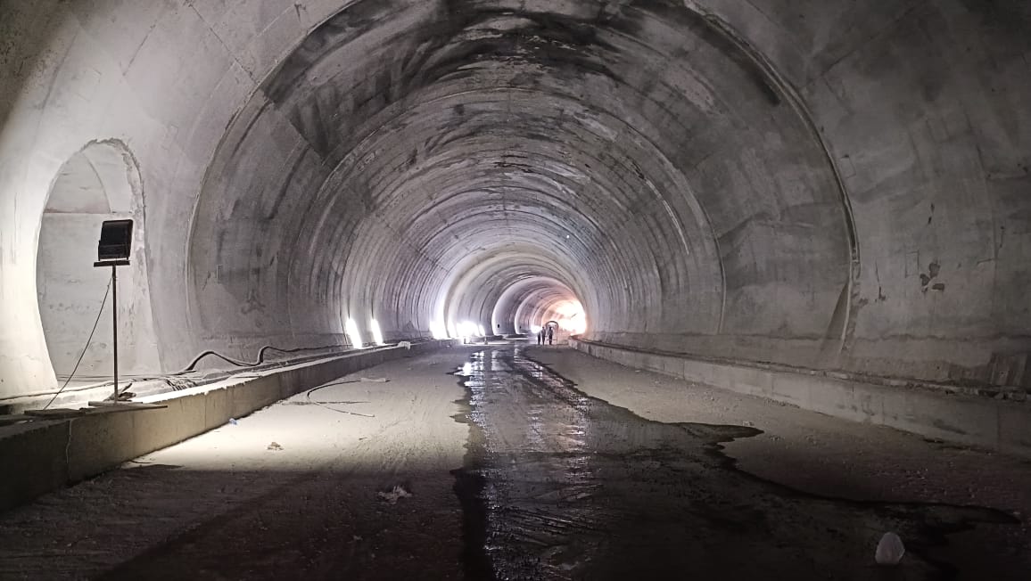 5 tunnels are being built in the third line