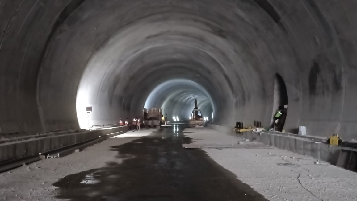 5 tunnels are being built in the third line