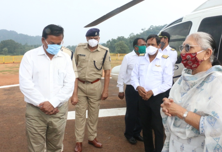 Governor Anandiben Patel reached Pachmarhi