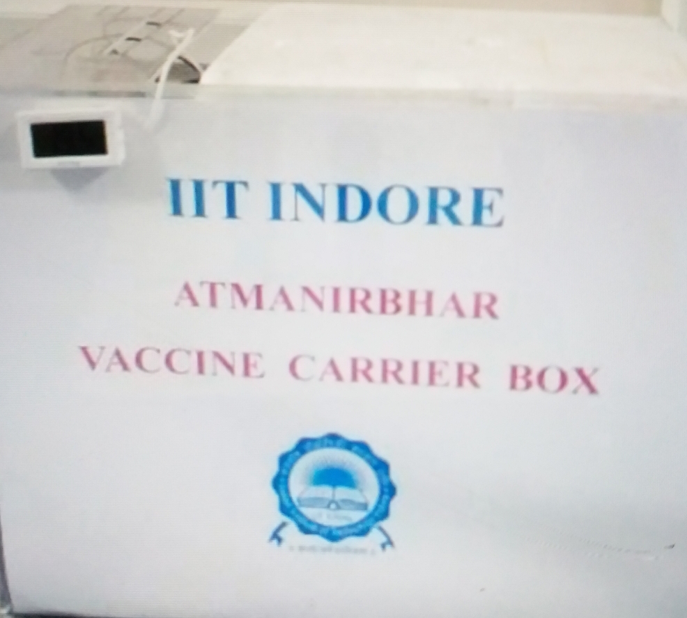 Vaccine box