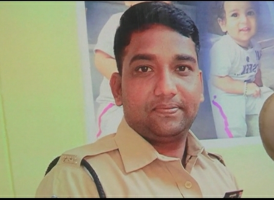 accused police constable