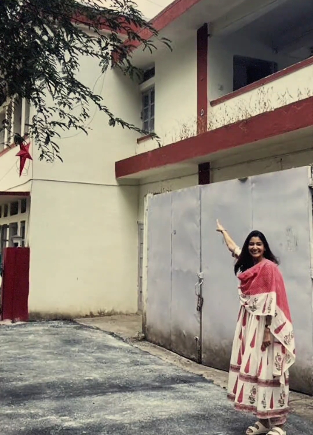 Anushka Sharma Home Video: અનુષ્કા શર્માએ જુની યાદો કરી તાજી, બાળપણના મકાનનો વીડિયો કર્યો શેર