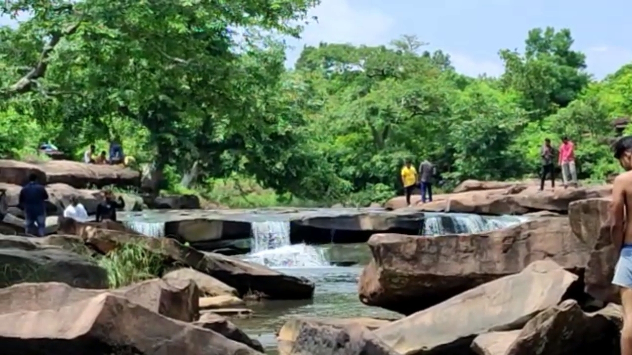 jabalpur picnic spot