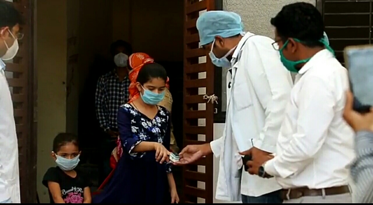 Corona-infected 3 patients discharged from Jhabua District Hospital