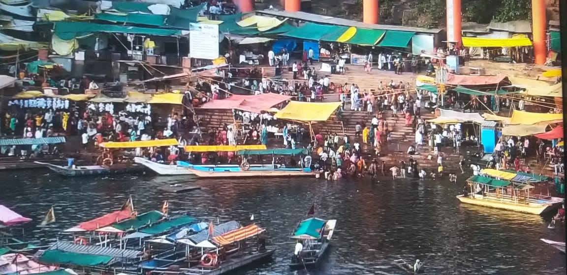 Narmada bath in Omkareshwar