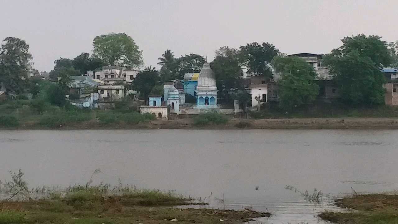 Mangleshwar shrine of Mandla