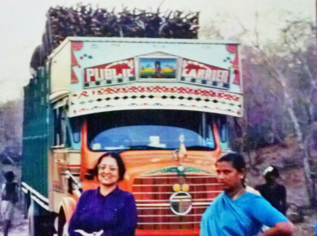 parvati arya with truck