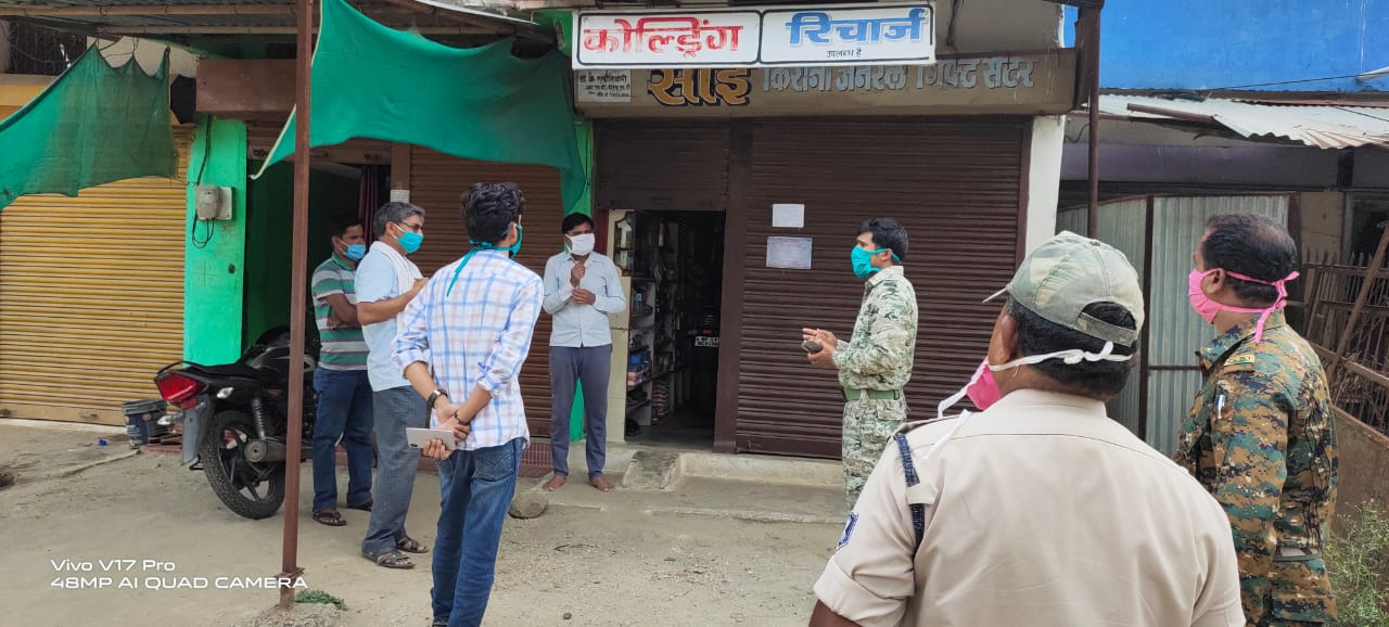 Police making people aware by taking flag march