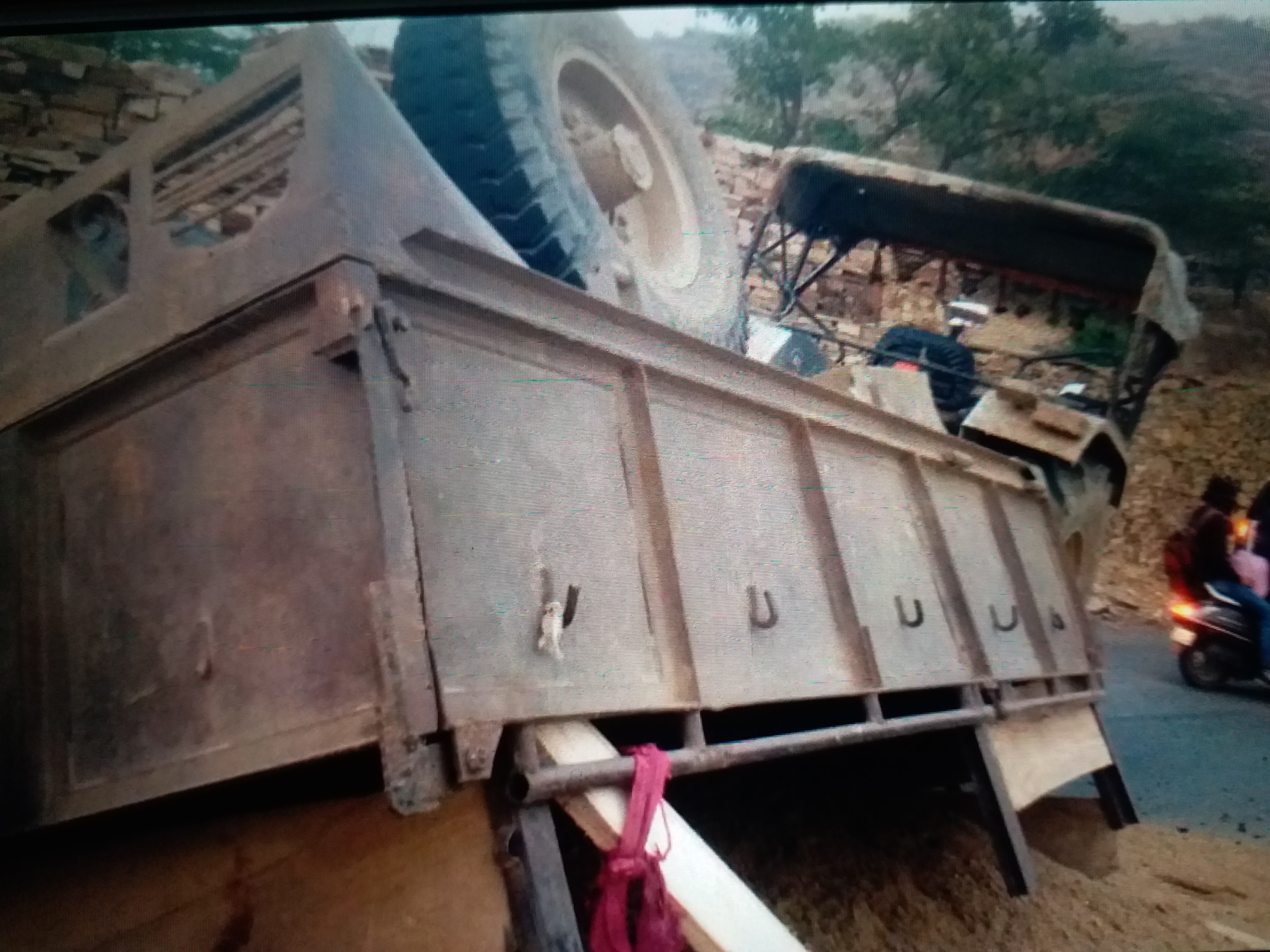 Sand trolley overturned