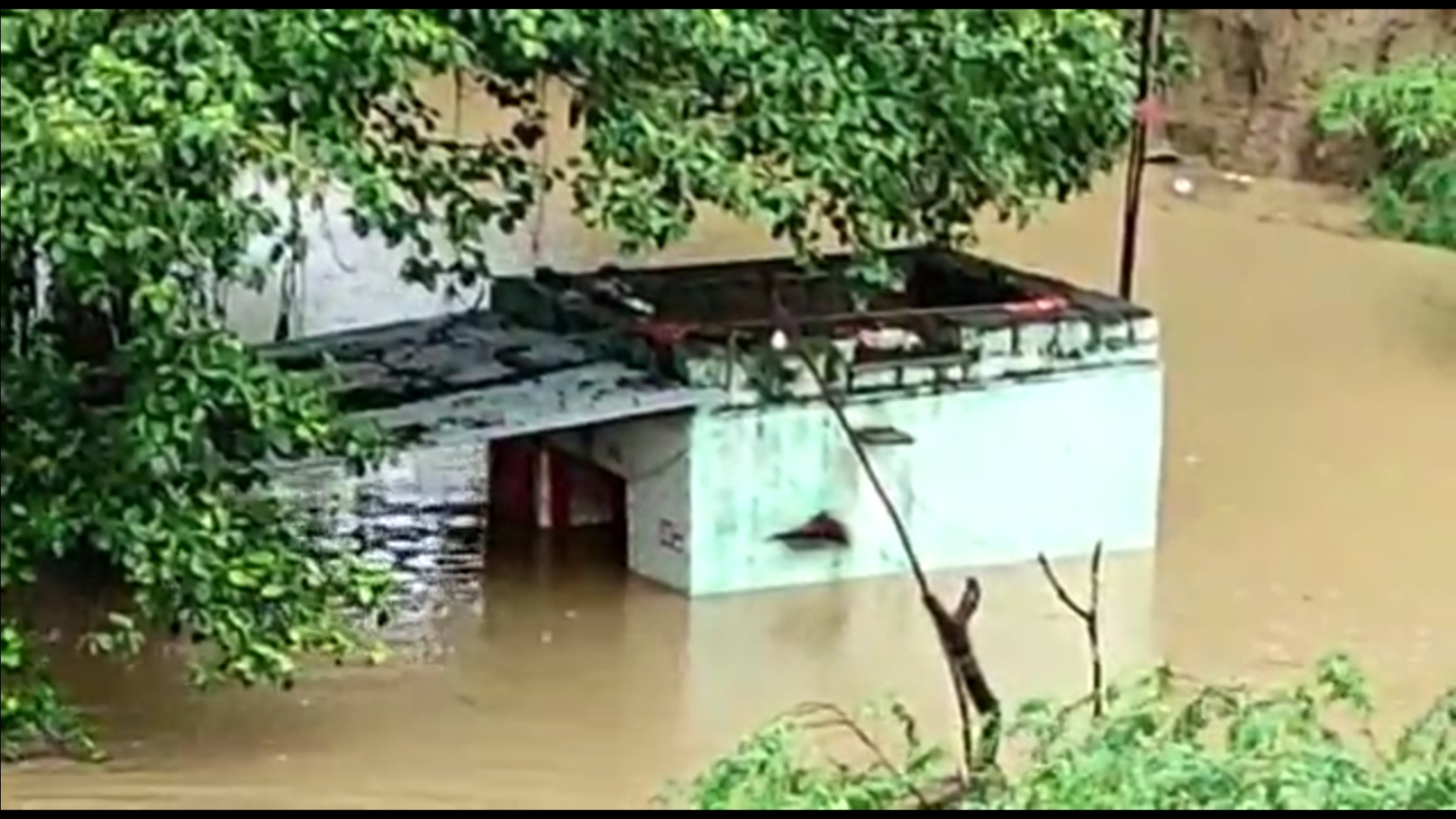 House submerged due to rising water level