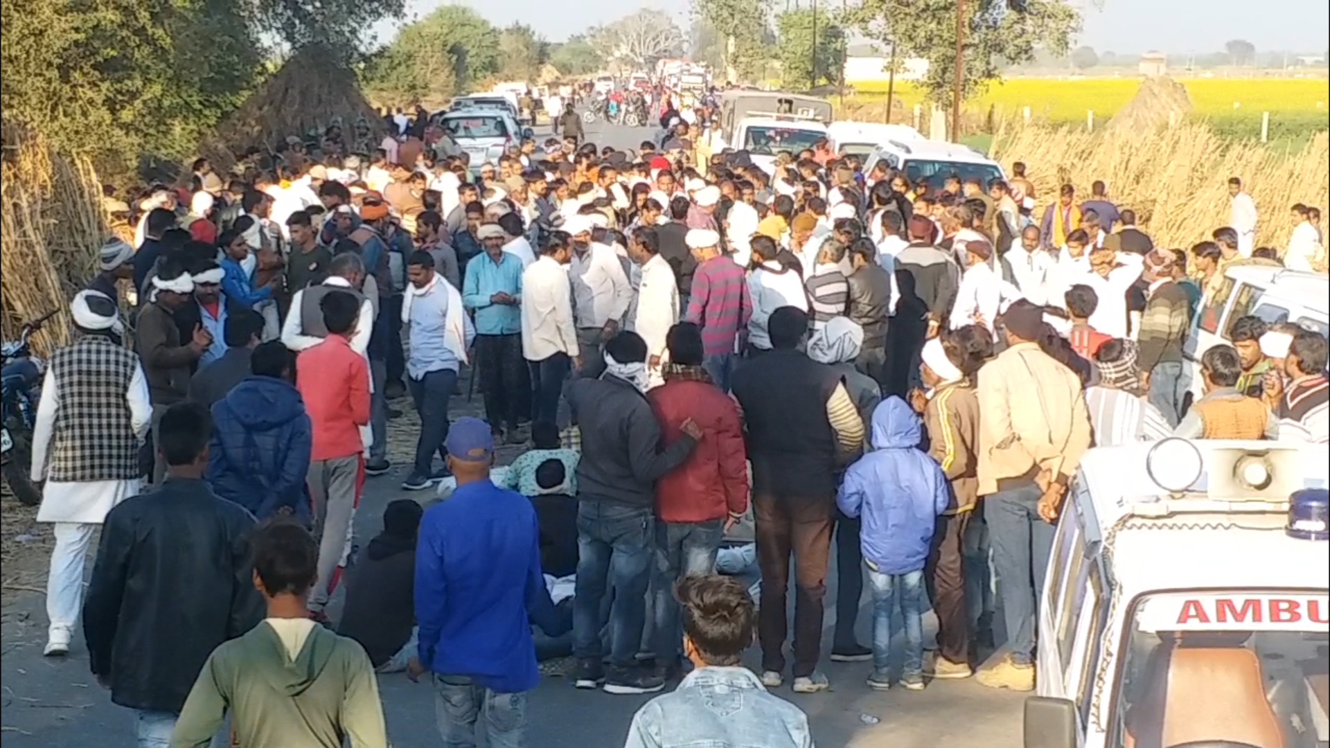 Villagers did a check-up by keeping the dead body