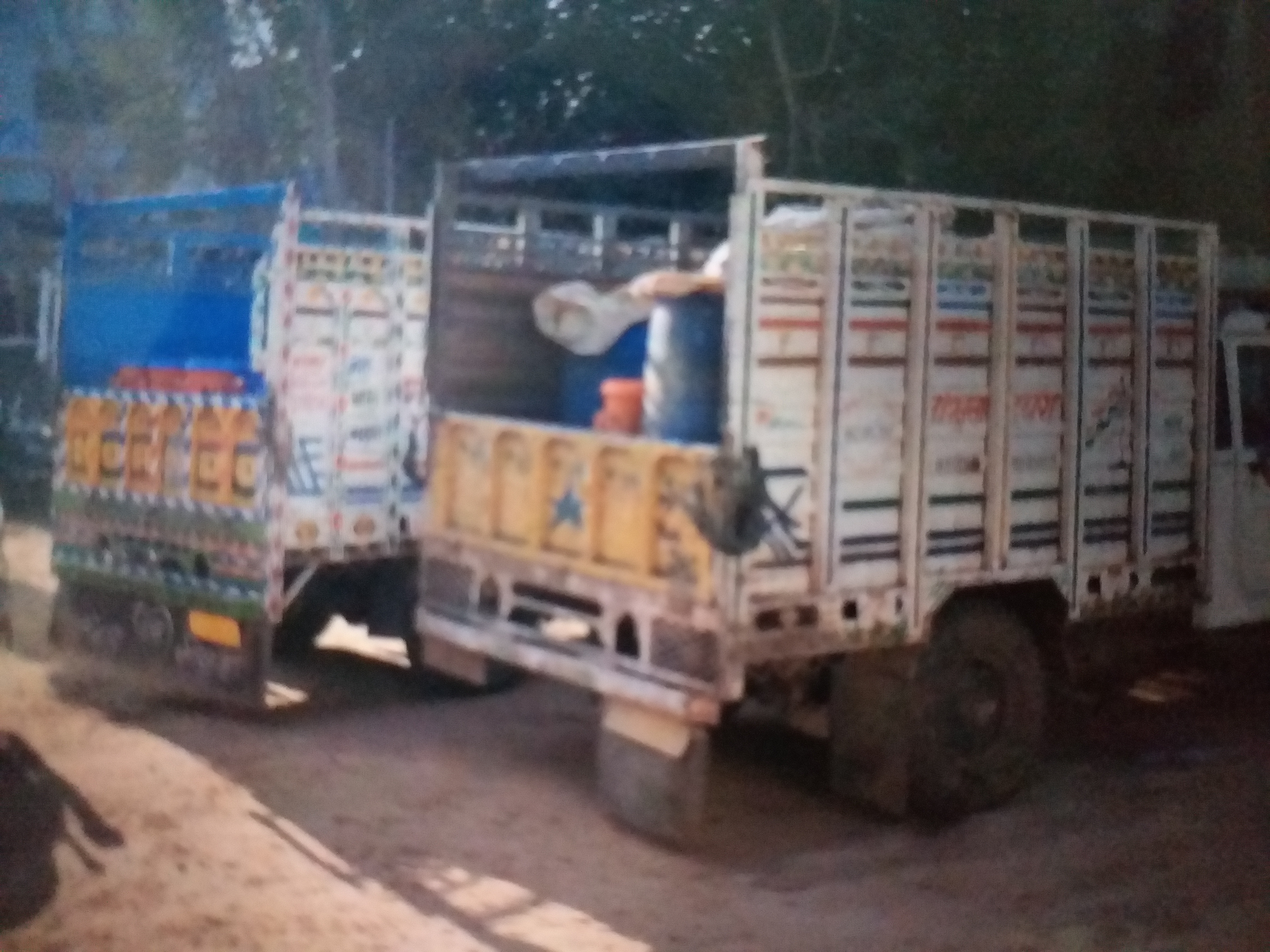 Food department raids two milk dairies in Morena