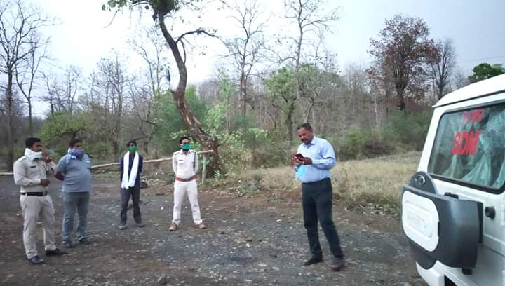 Officers inspected various check posts in Narsinghpur