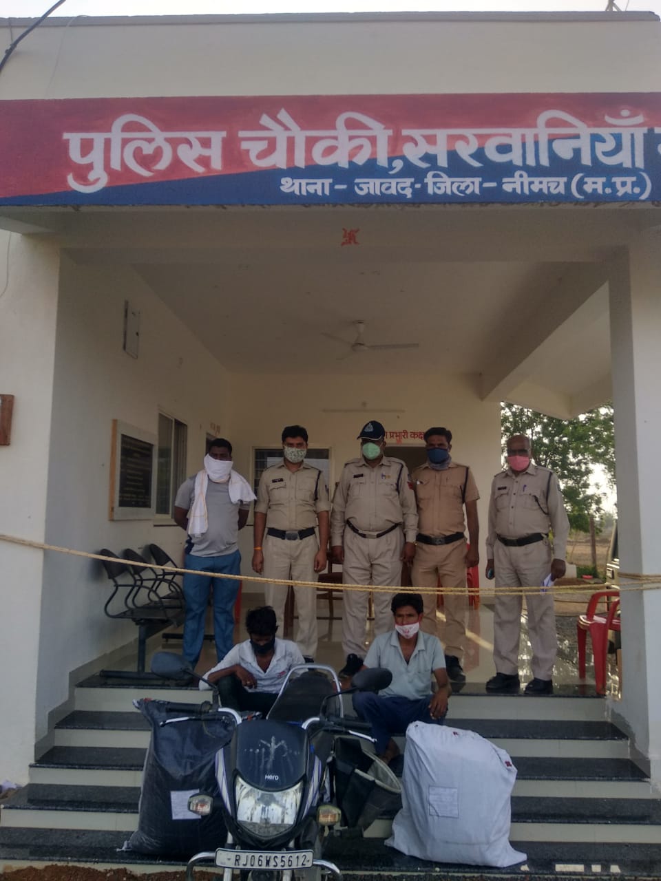 नीमच पुलिस ने 154 किलो डोडा चूरा किया जब्त,