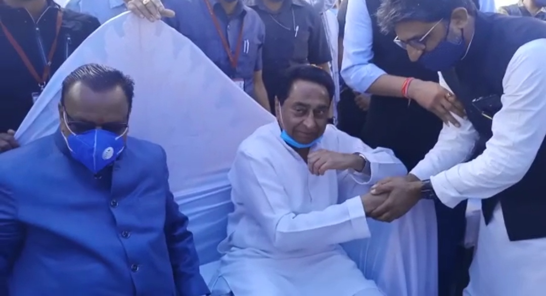 Kamal Nath on Chhatarpur Panna tour