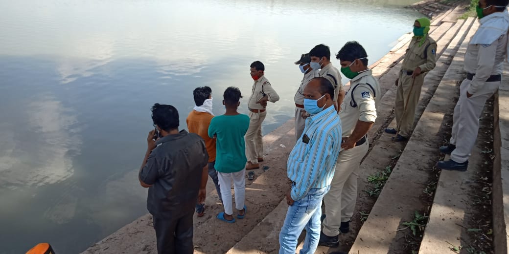 panna-The young man who went to bathe in the pond died due to drowning