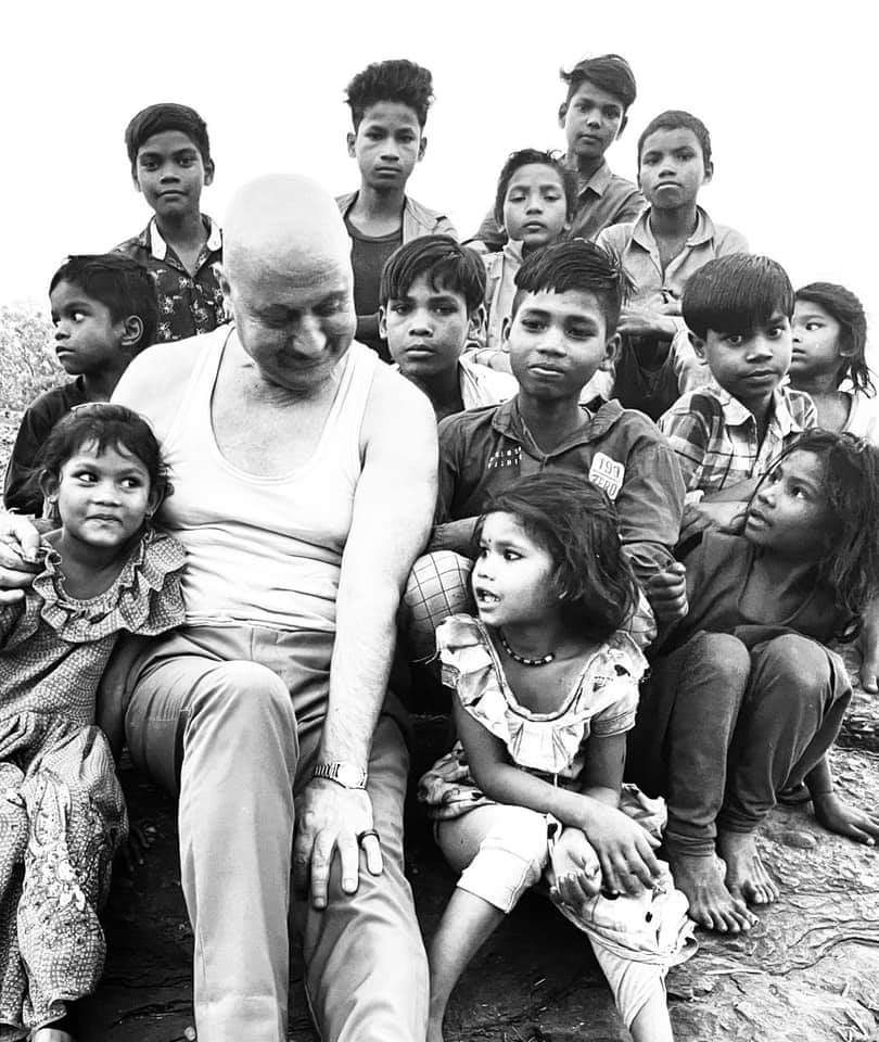 Actor Anupam Kher praised the beauty of a village