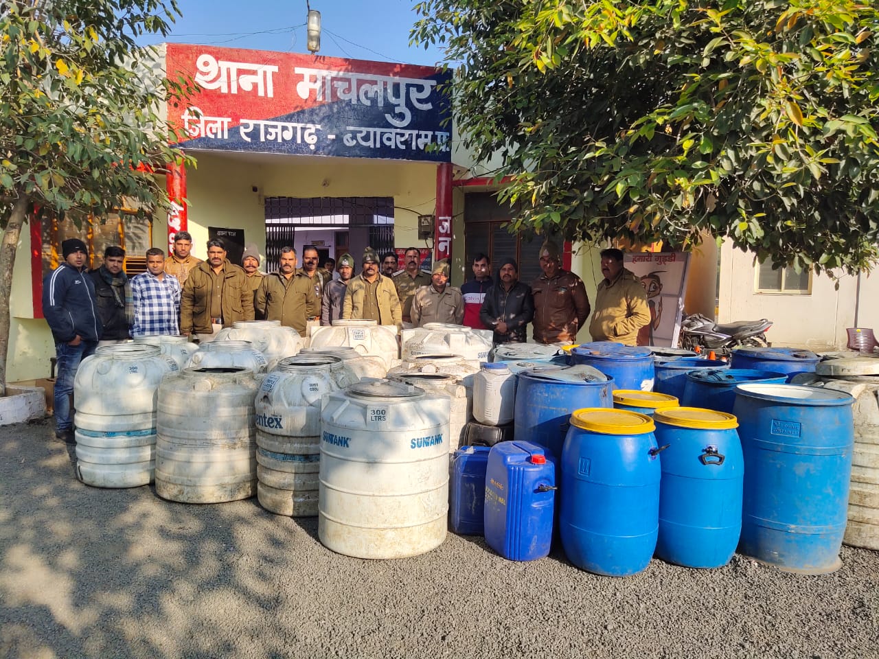 Police sized 150 liters illegal liquor and destroying 15000 kg mahua lahn in Rajgarh