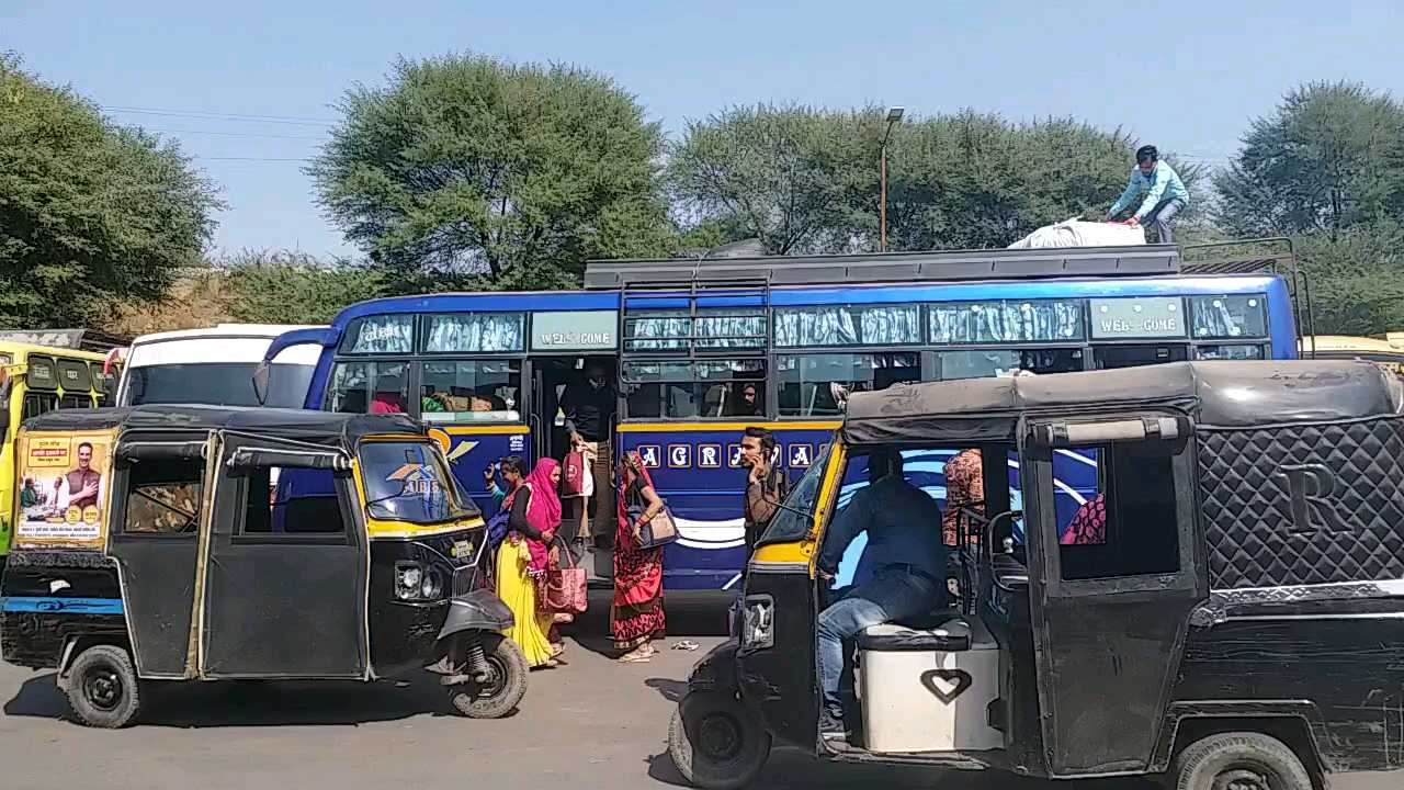 private buses in Ratlam