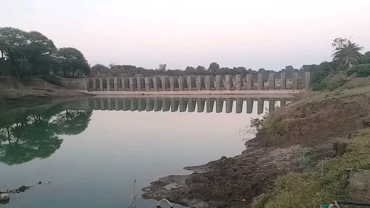 Manifold reservoir