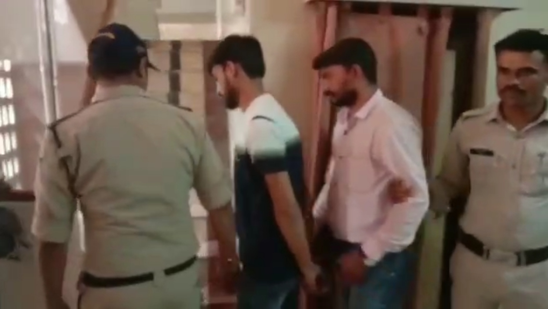 Rewa Fake Doctors Arrested