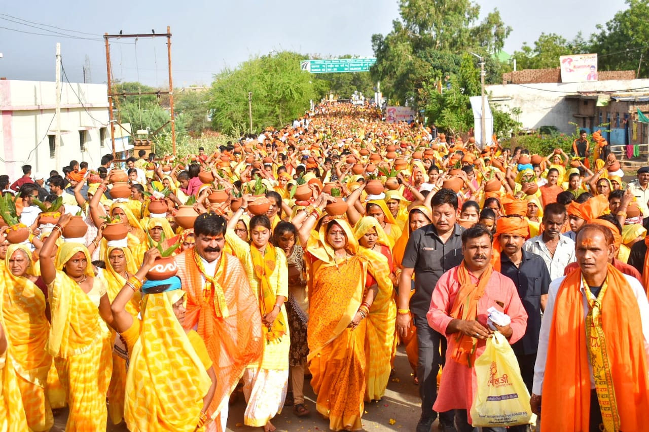 bageshwar dham pandit dhirendra katha