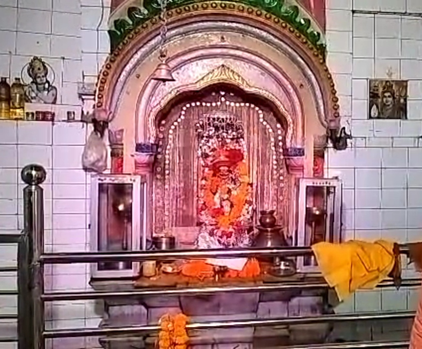 dev khanderao temple in sagar