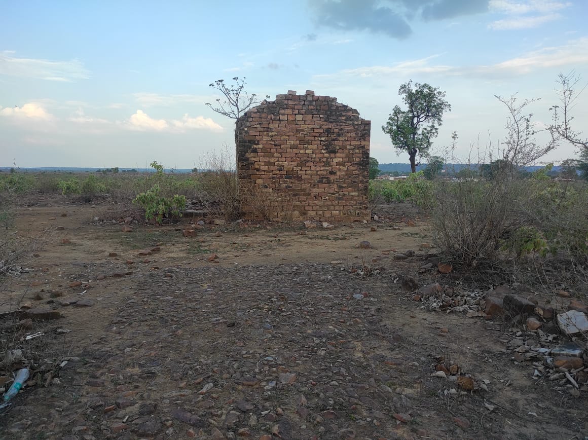 more-than-100-years-old-british-period-quarantine-center-located-on-the-border-of-mp-up