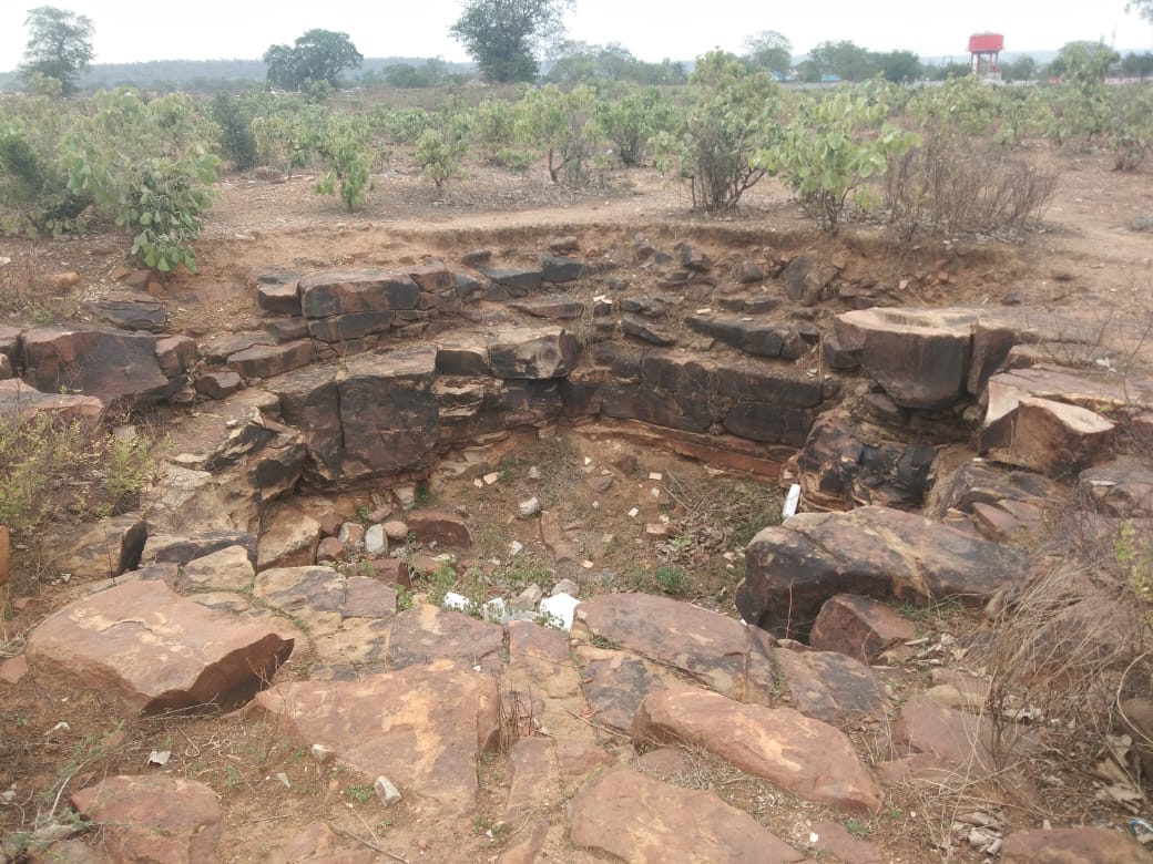 more-than-100-years-old-british-period-quarantine-center-located-on-the-border-of-mp-up