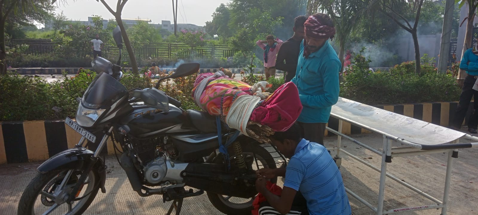 Son carry mother dead body on Bike