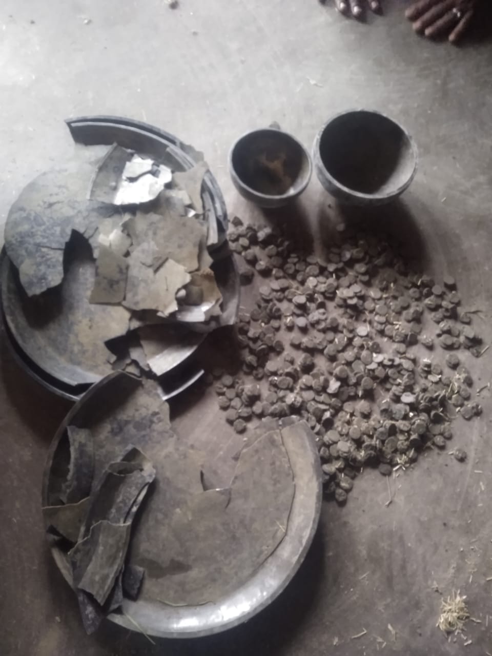 ancient era utensils found in shahdol