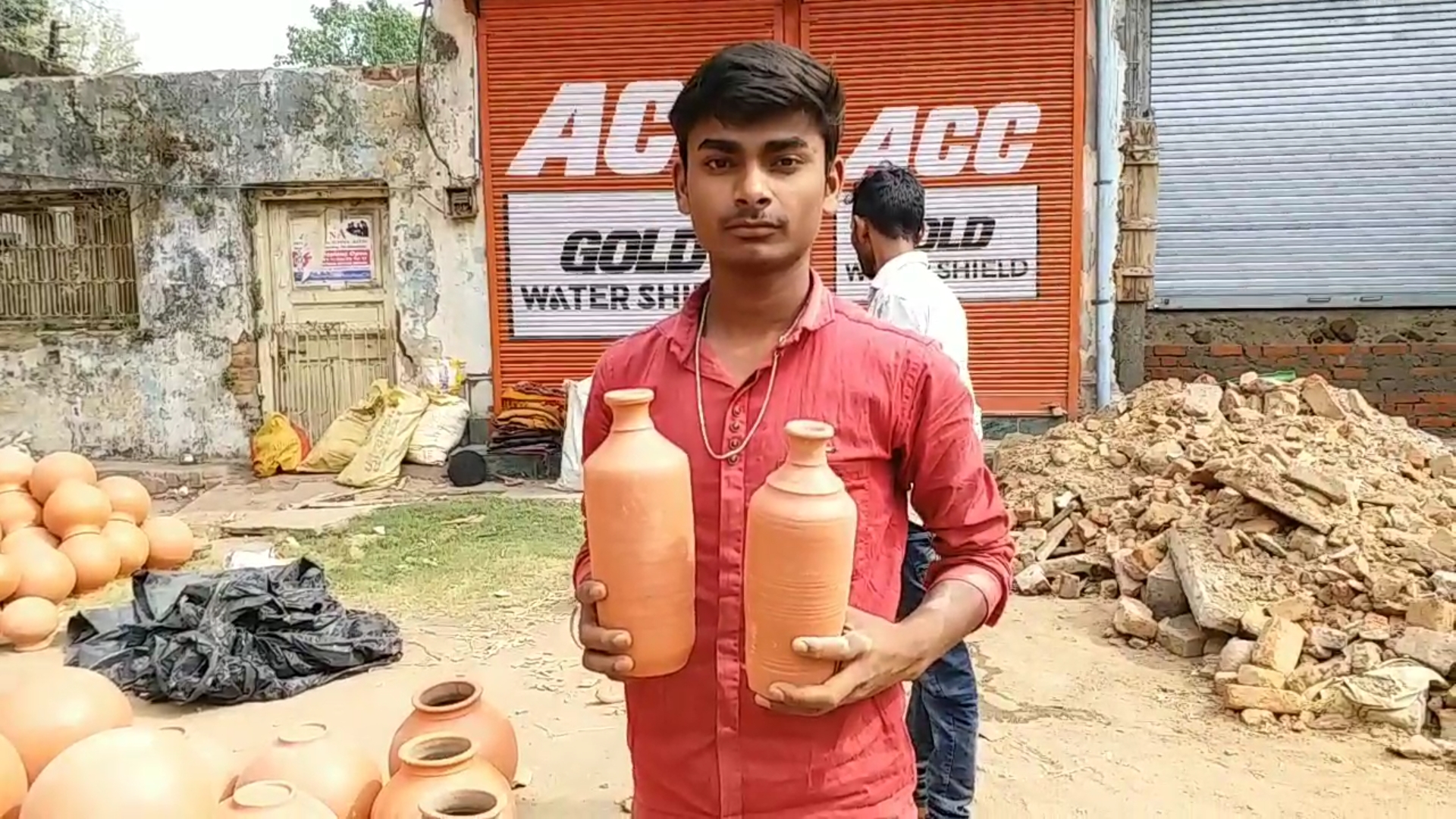 Shahdol earthen pots jugs in demand