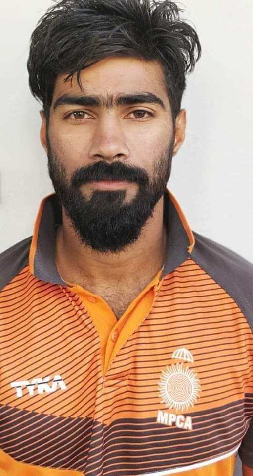 cricketer himanshu mantri