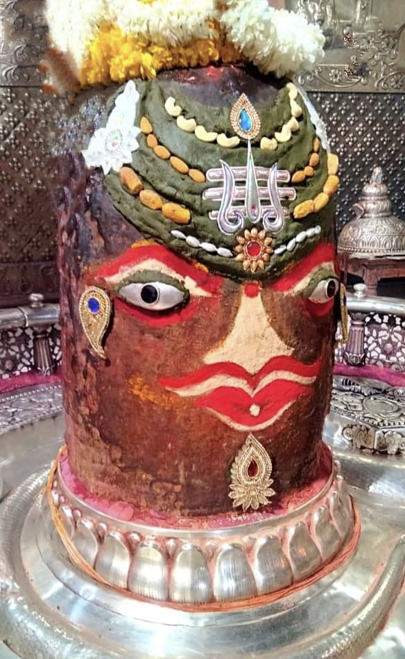 Ujjain Mahakaleshwar temple Baba Mahakal makeup on 19 March 2022