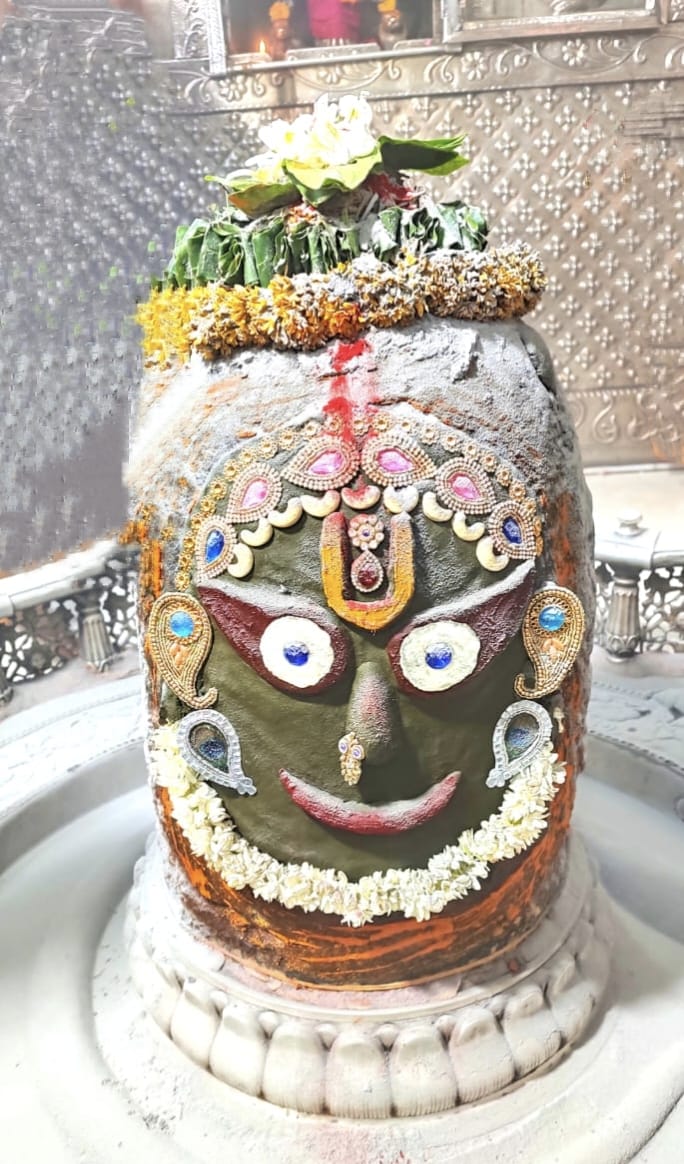 Ujjain Mahakaleshwar temple Baba Mahakal makeup on 1 July 2022