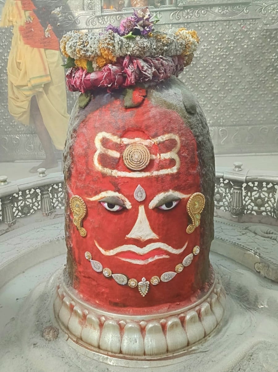 Baba Mahakal makeup on 11 April 2023