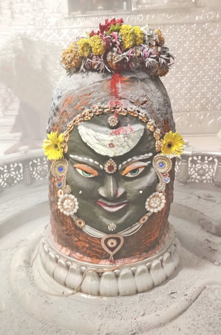 Ujjain mahakaleshwar Jyotirlinga story: धरती चीरकर भगवान शिव महाकाल के रूप में प्रकट हुए थे भगवान शिव